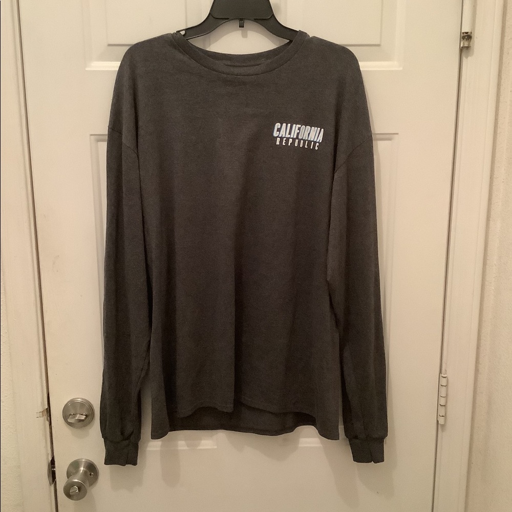 Cali republic long sleeve X-Large shirt